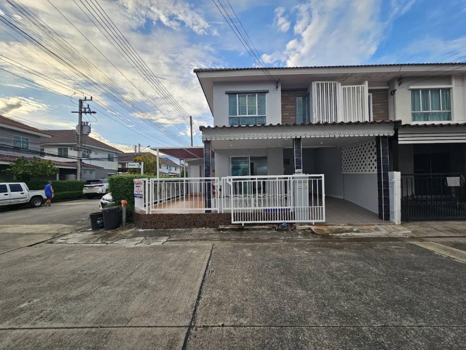 ภาพอสังหาทรัพย์, บ้าน, ที่ดิน, คอนโด, อพาร์ทเม้นท์,บ้านมือหนึ่ง, บ้านมือสอง, บ้านเดี่ยว, ตึกเเถว, ทาวน์เฮ้าส์, ที่อยู่